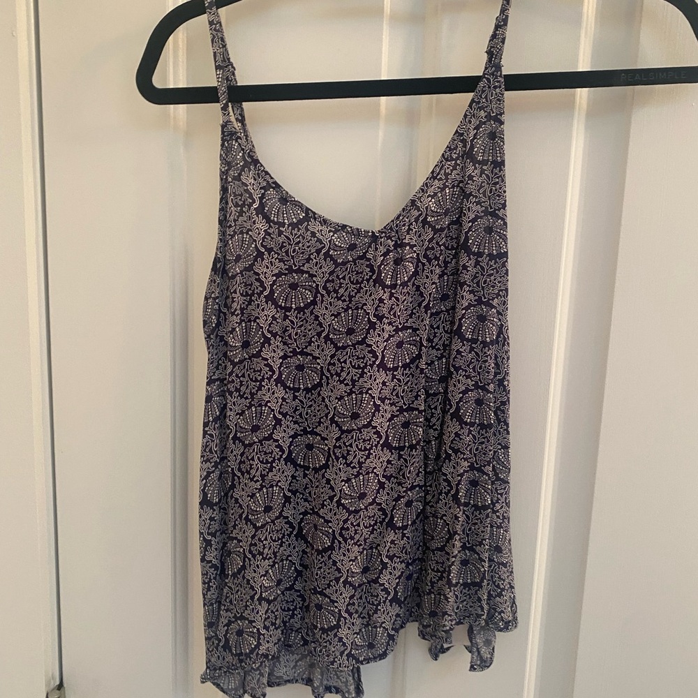 Old Navy. Floral Spring Tank Top with Open Back Slit